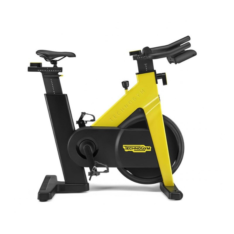 technogym-group-cycle-ride